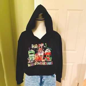 Halloween/Thanksgiving/Christmas Crop Hoodie Sweatshirt (Happy Hallothanksmas)🎉